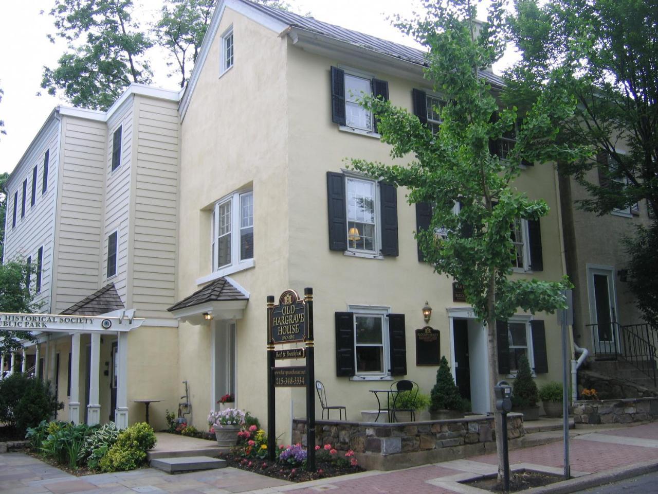Hargrave House Bed And Breakfast Doylestown Exterior photo